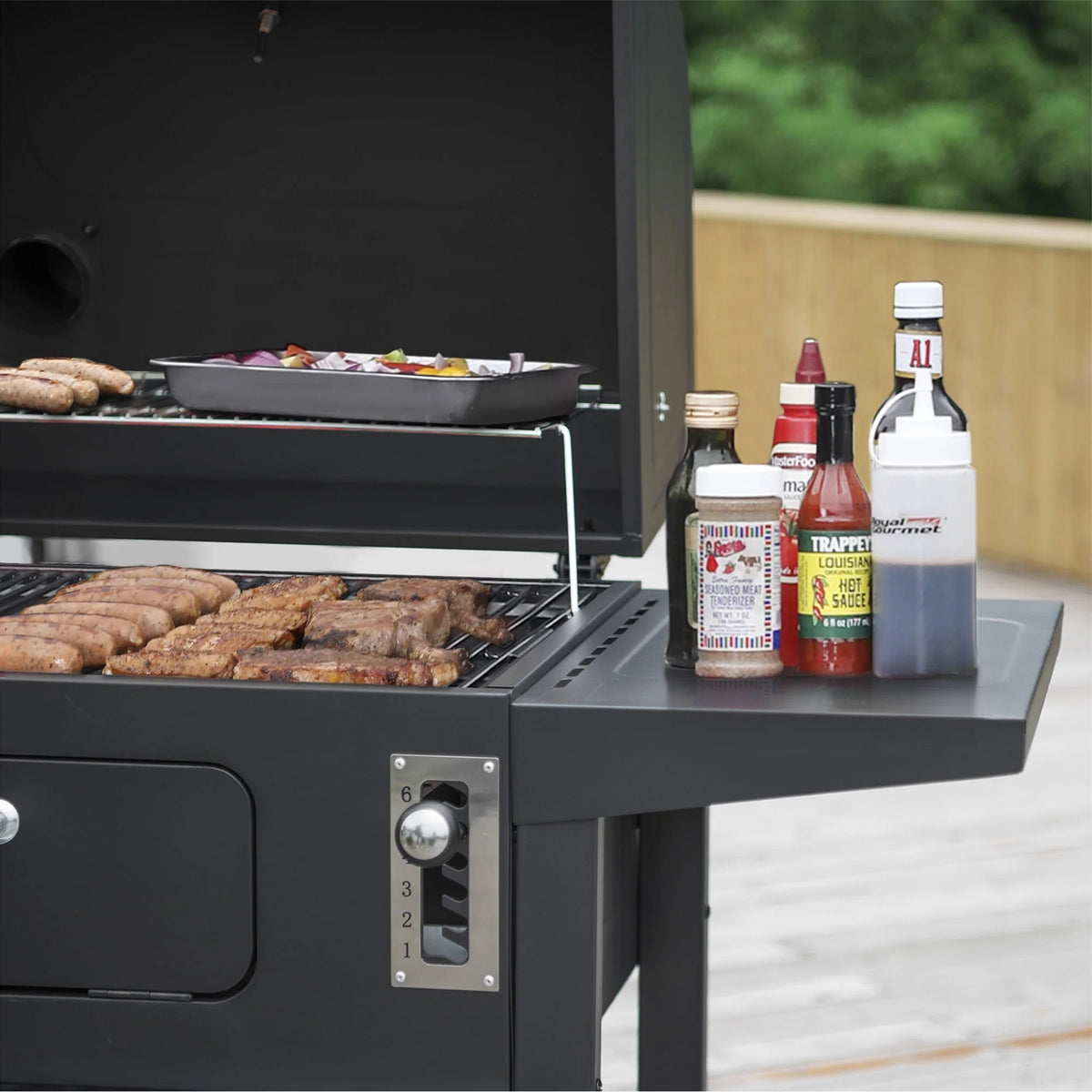 Charcoal Grill Q6805
